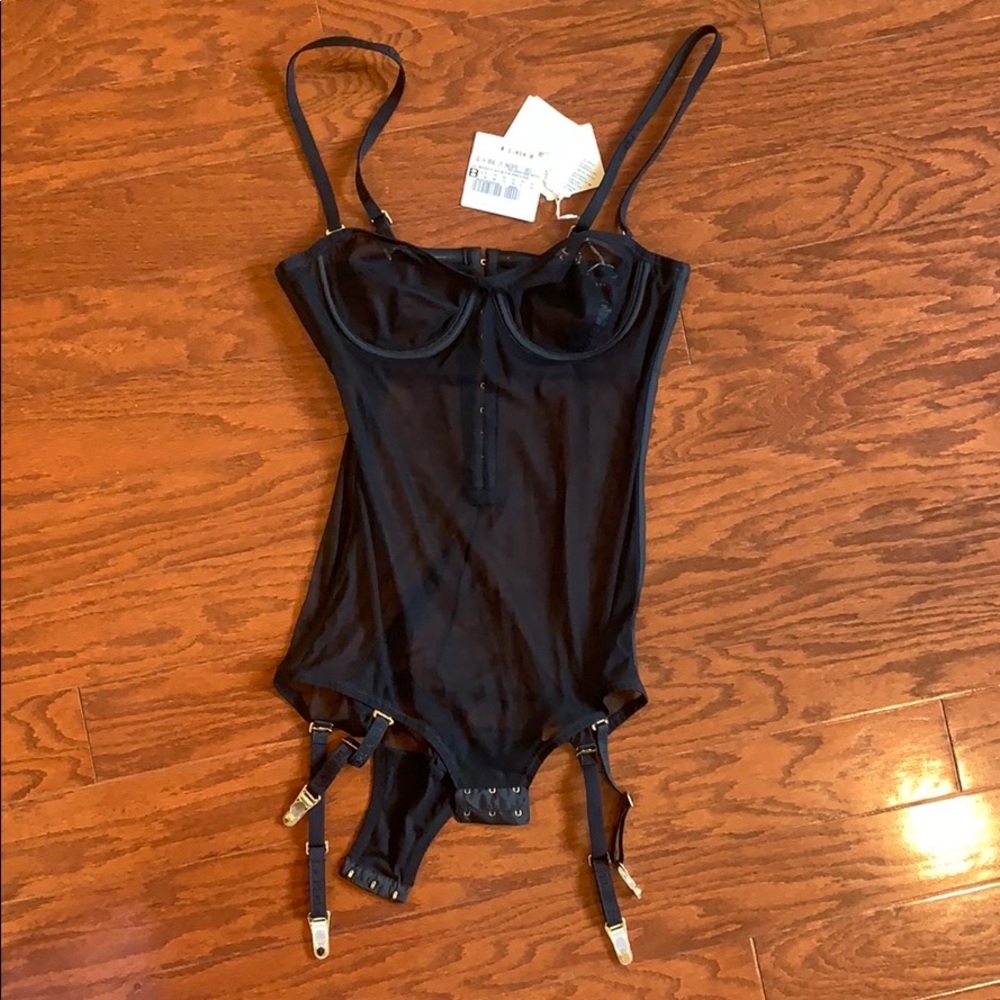 $1.4k NWT La Perla sheer bodysuit with garters 34b